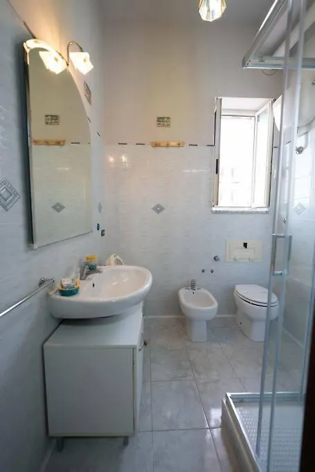 La Casa Di Giulia By Dimorra Apartment Naples Italy